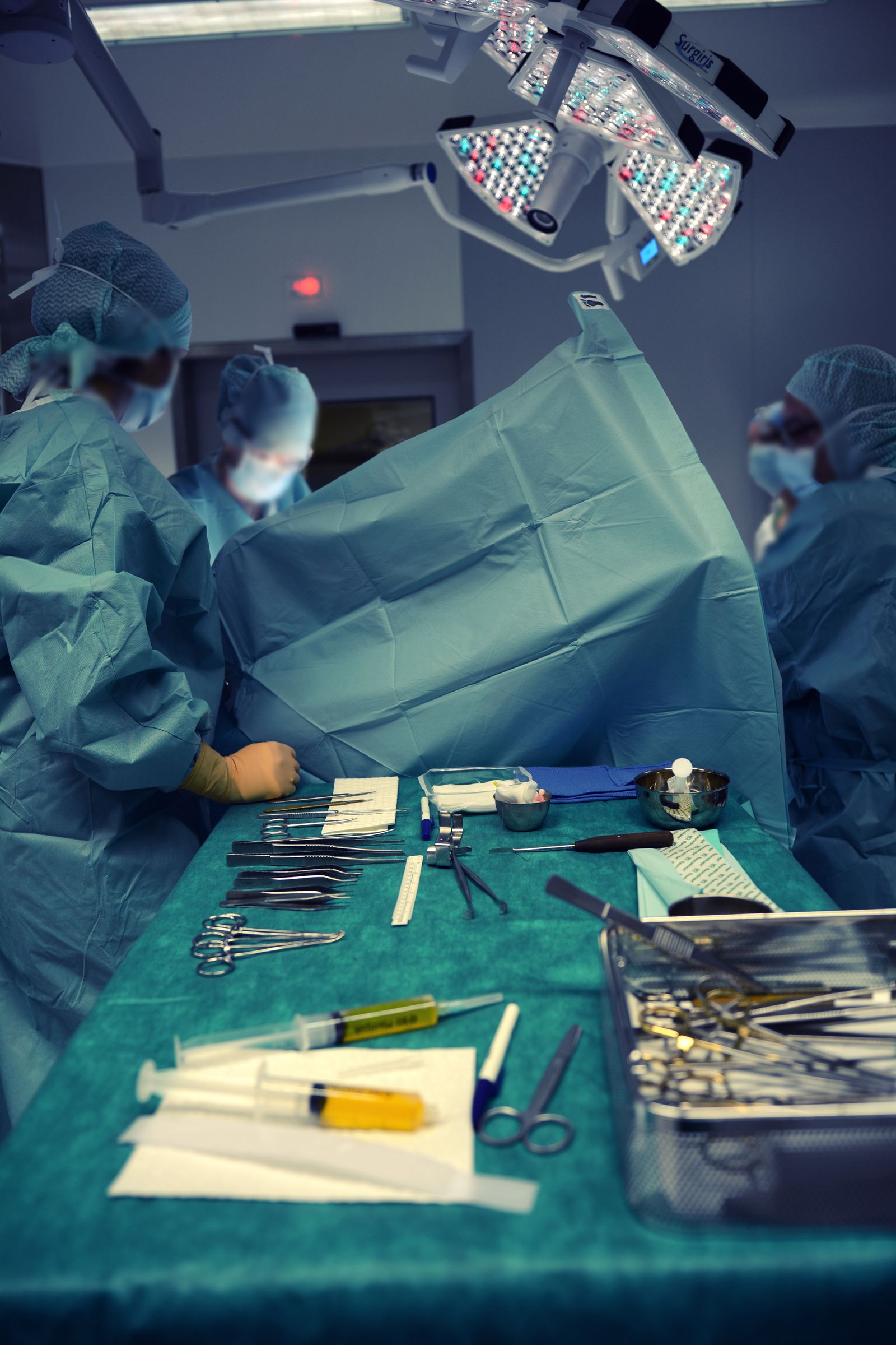 Medkit surgical tools — MediKit Corp medical equipment